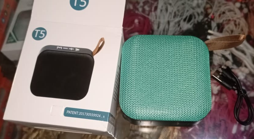 T5 Wireless Bluetooth Speaker Portable – High Quality Sound, Strong Bass, Easy Pairing & USB Cable Included (Random Color)